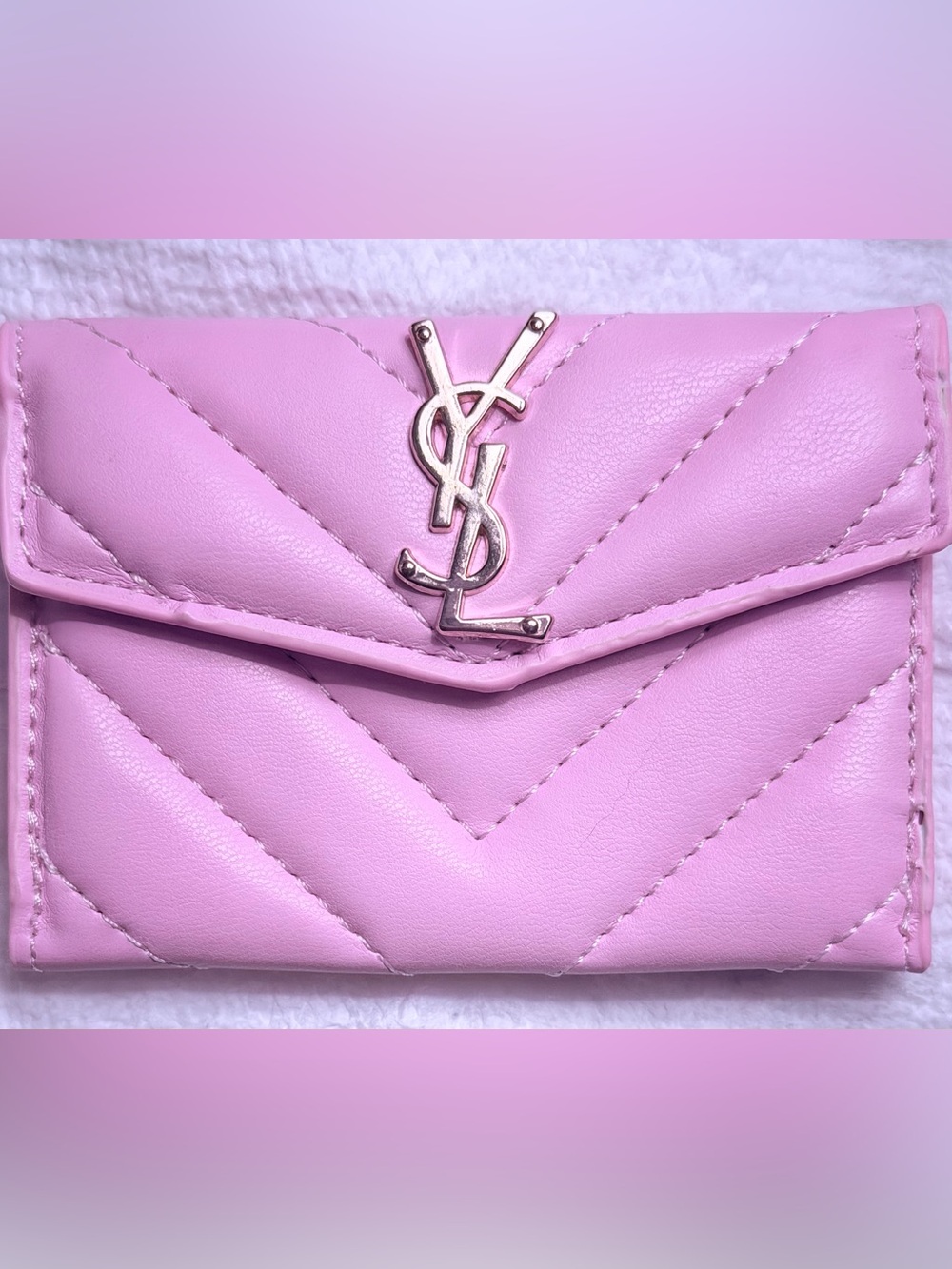 Fashion  Quilted Pink Leather Card Wallet with Gold Logo